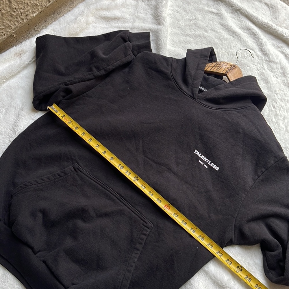 Talentless men’s hoodie circle logo heavyweight - Picture 6 of 6